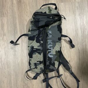 Kuiu stalker day pack